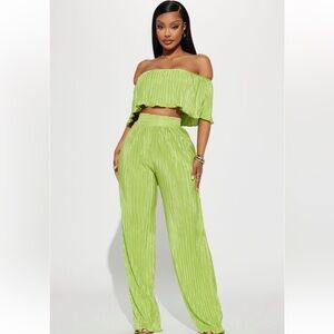 Fashionnova Lime green 2 piece set